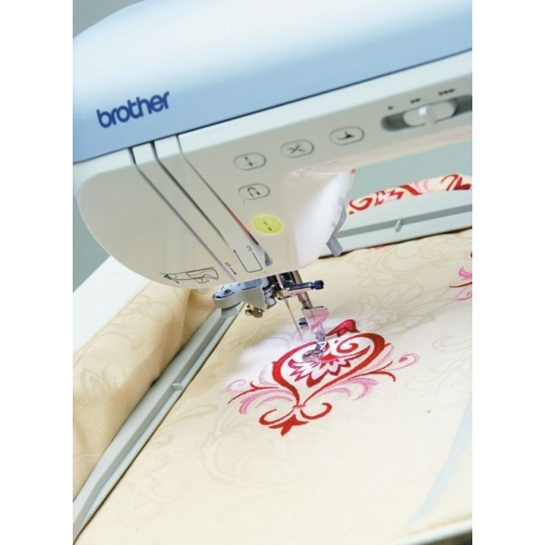 Фото 2: Brother NV 1500