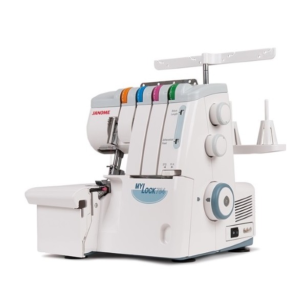Фото 2: Janome MyLock 784D