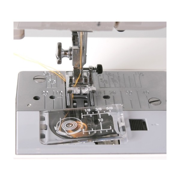 Фото 2: Janome QC1M