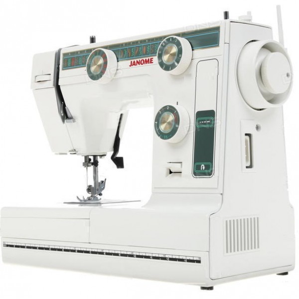 Фото 2: Janome L394 (LE 22)
