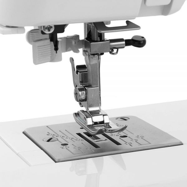 Фото 8: Janome Beauty 16s