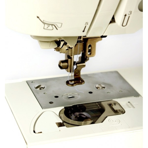 Фото 7: Brother Innov-is NV 770E
