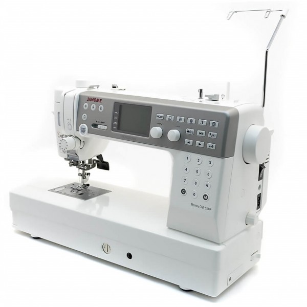 Фото 4: Janome Memory Craft 6700P
