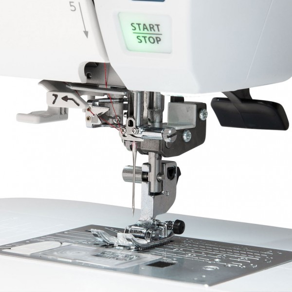Фото 7: Janome Skyline S6