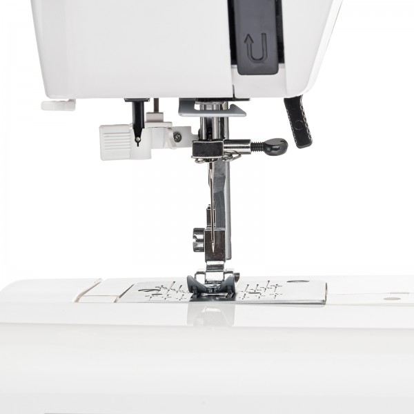 Фото 8: Janome Q33