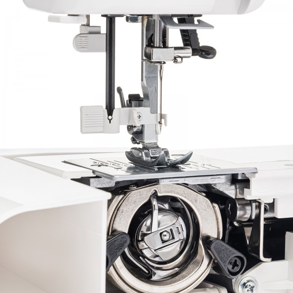 Фото 7: Janome Q33