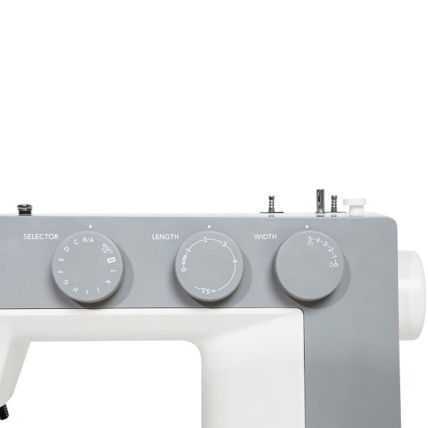 Фото 7: Janome 1522LG