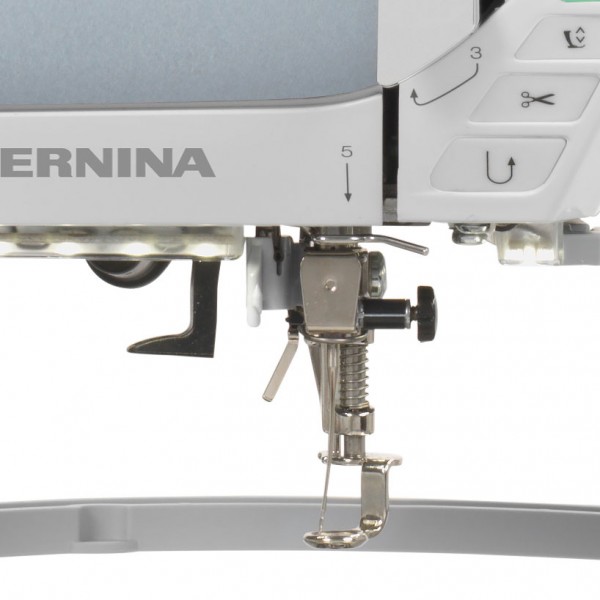 Фото 4: Bernina B 570 QE