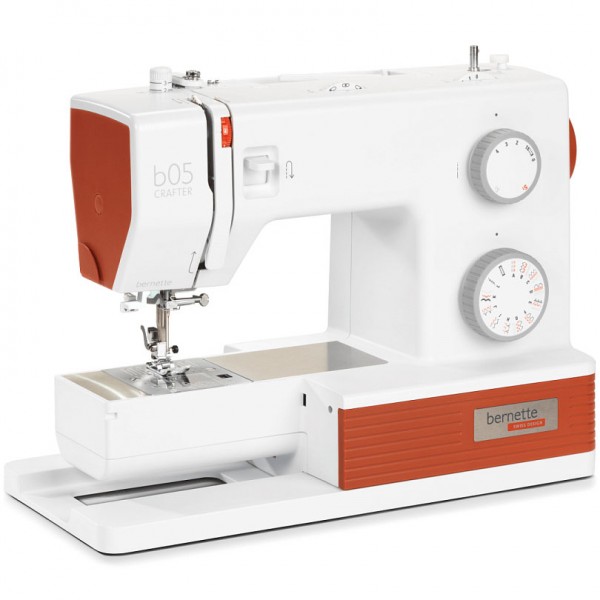 Фото 3: Bernette B05 Crafter