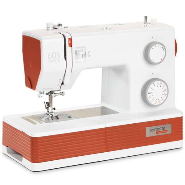 Фото 2: Bernette B05 Crafter