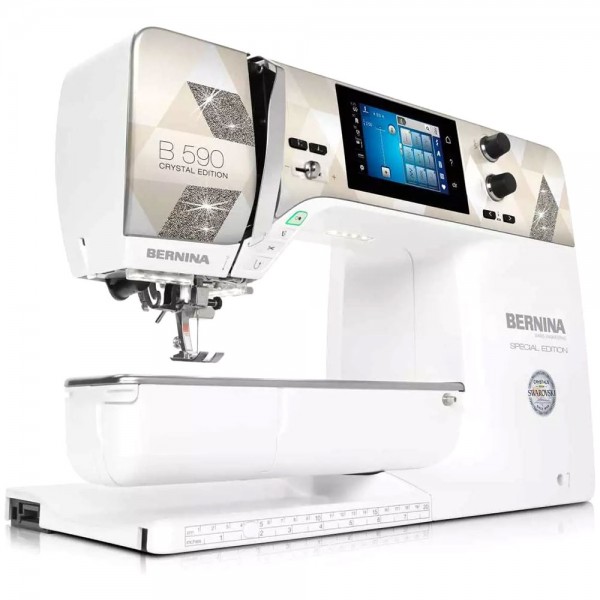 Фото 3: Bernina 590 Crystal Edition