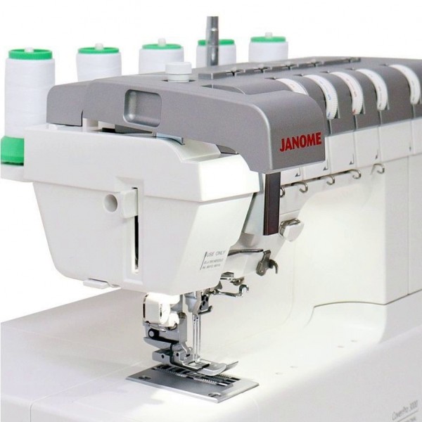 Фото 5: Janome CoverPro 3000 Professional