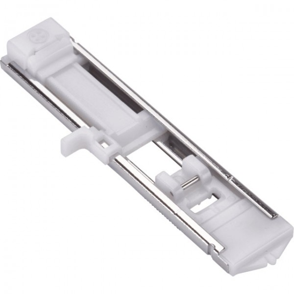 Фото 1: Лапка для машин Bernette 5020210318 с салазками для петель