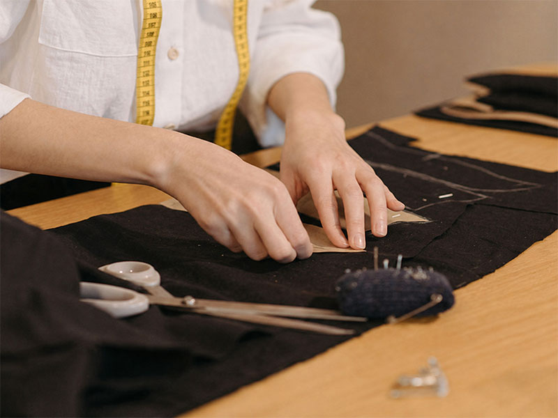 Как подобрать ткань для изделия: практический подход без ошибок