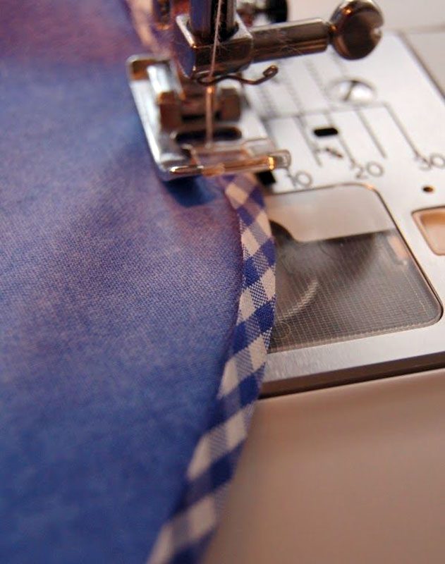 Как пришивать косую бейку: пошаговое руководство для идеальной отделки